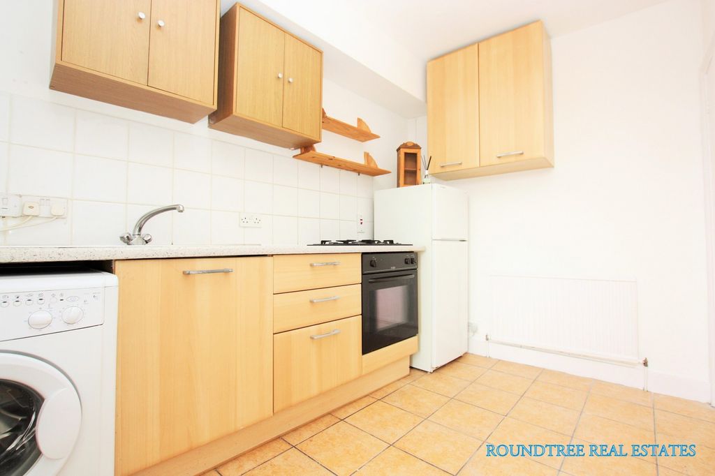 Property photo 2 of 4