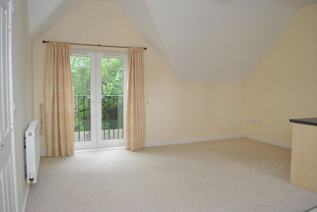 Property photo 3 of 7