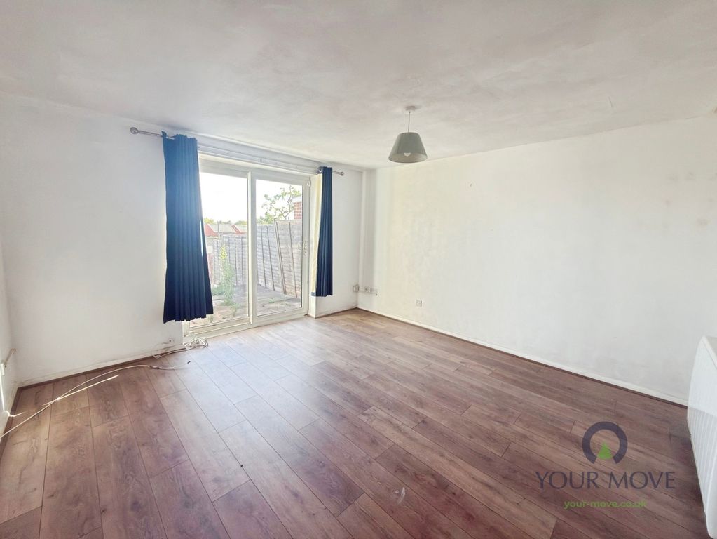 Property photo 3 of 6 Pbox-Img.Jpg