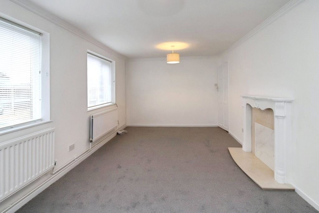 Property photo 2 of 6 Picture No. 07