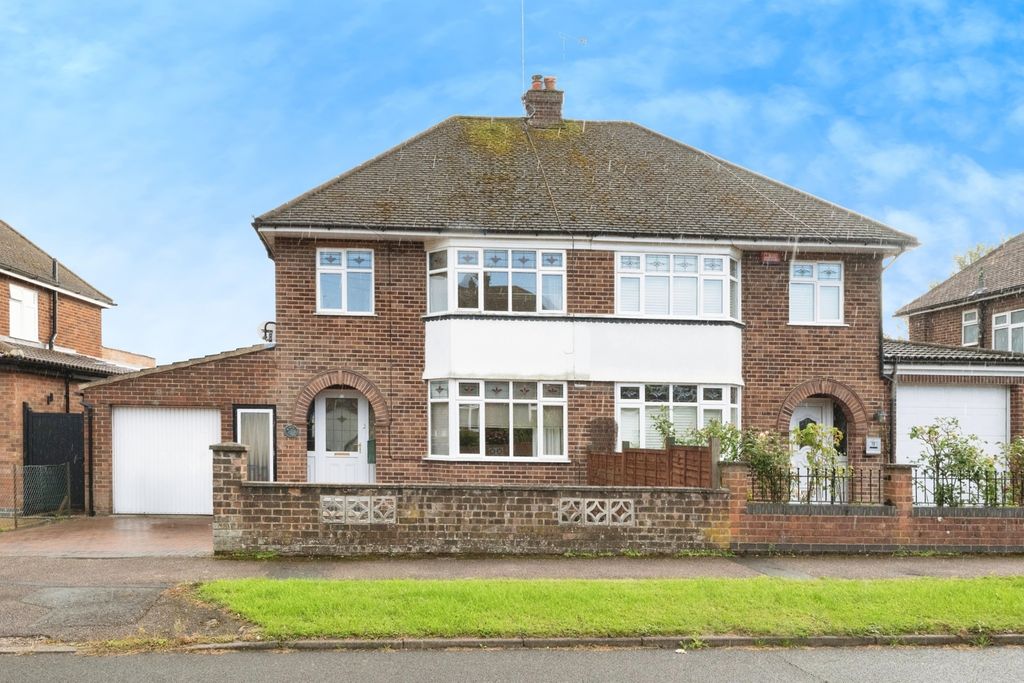 Property photo 1 of 17 Photo