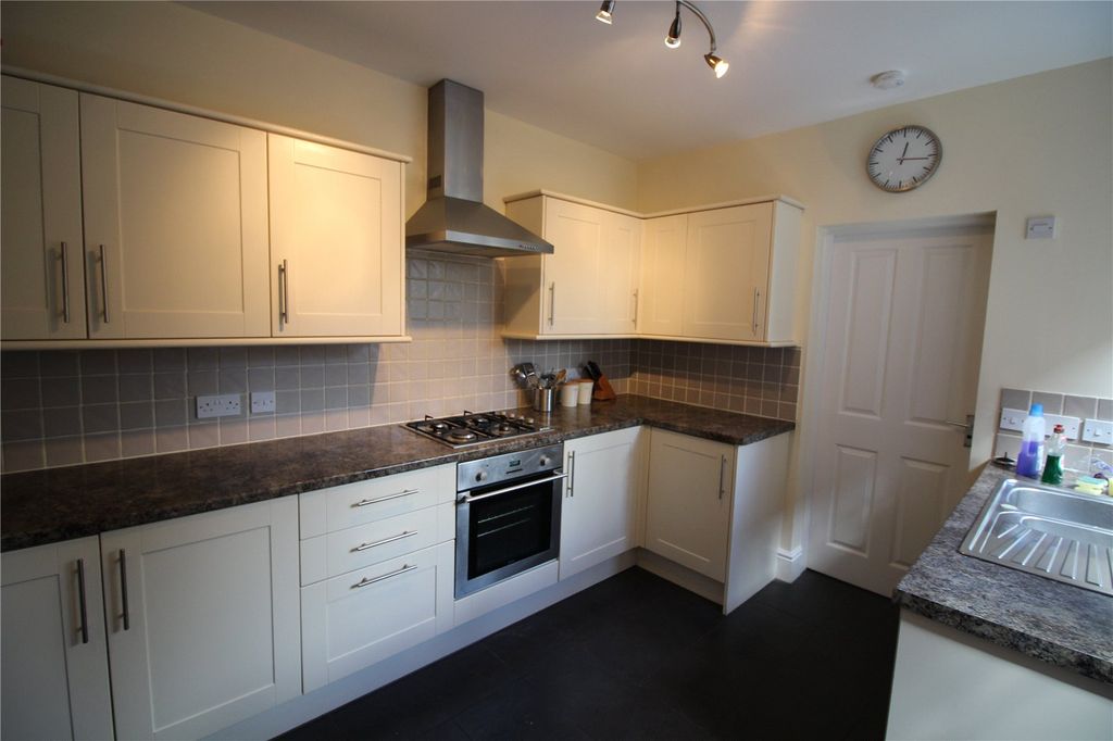 Property photo 3 of 9 Picture No. 04