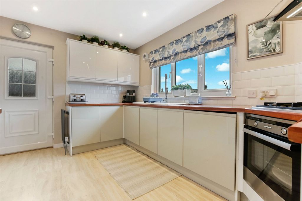 Property photo 2 of 21 Picture No. 07