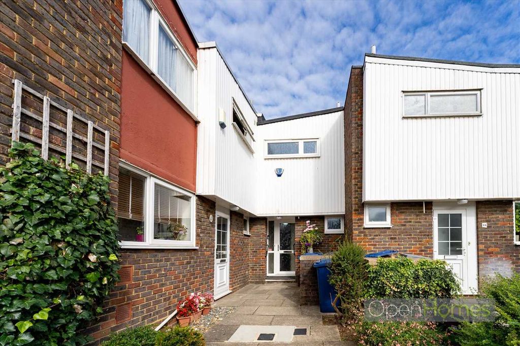 Property photo 2 of 23 External