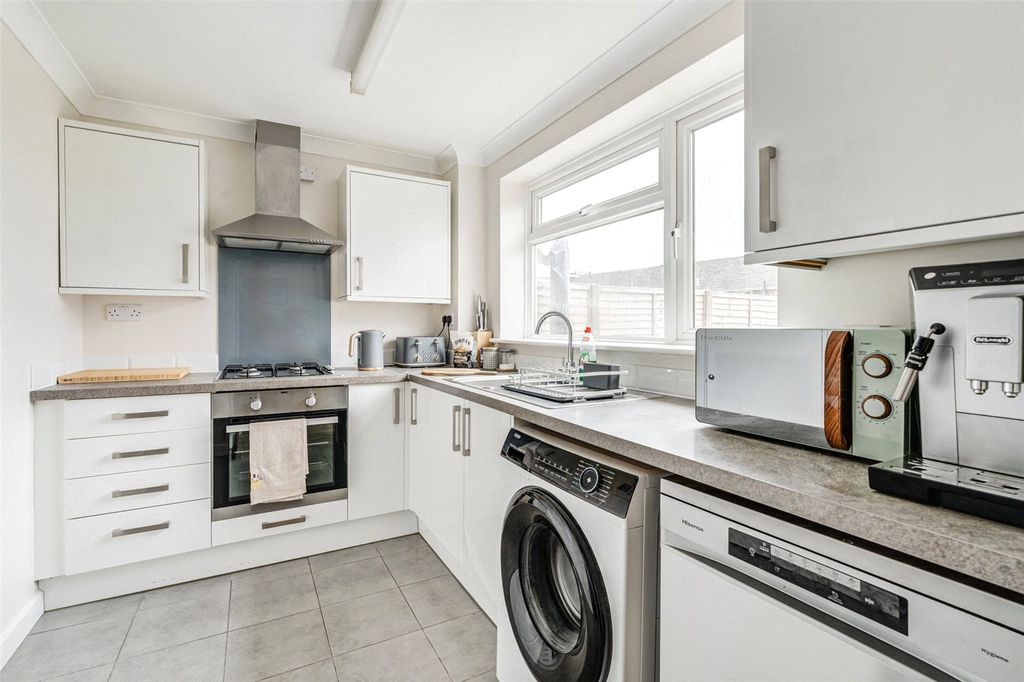 Property photo 3 of 12 Picture No. 19