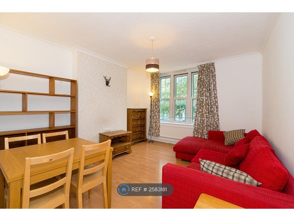 Property photo 3 of 21 Large Sitting Room