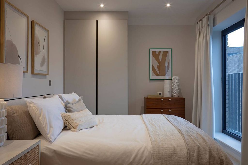 Property photo 3 of 16