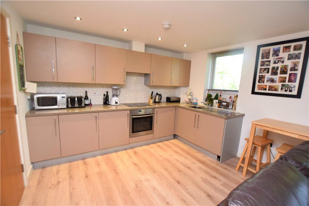 Property photo 2 of 9 Picture No. 08