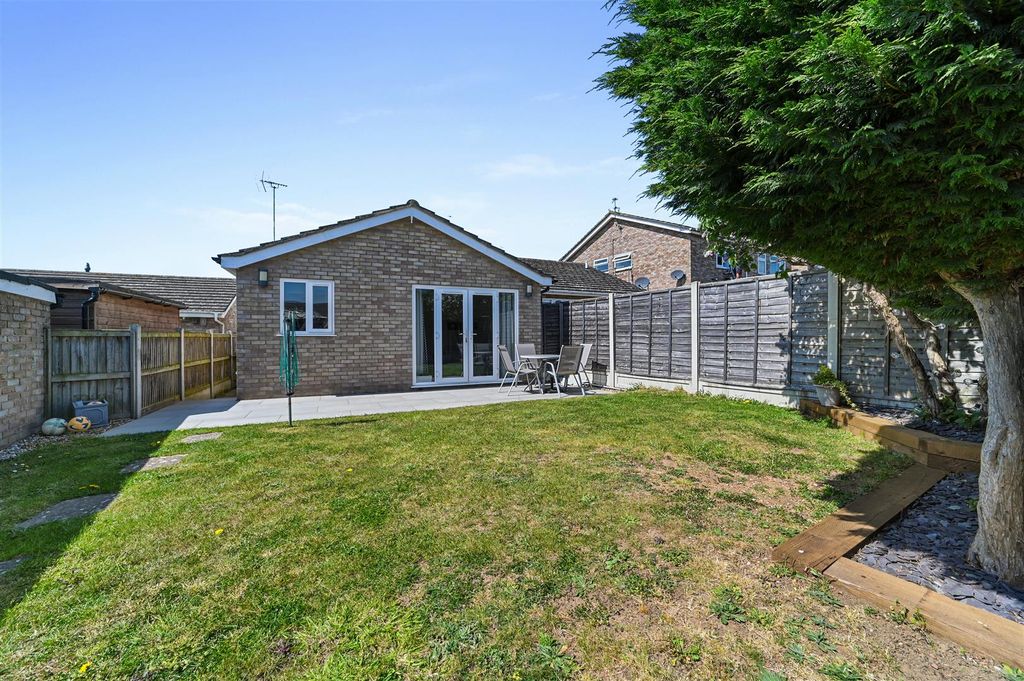 Property photo 1 of 15 Rear Garden