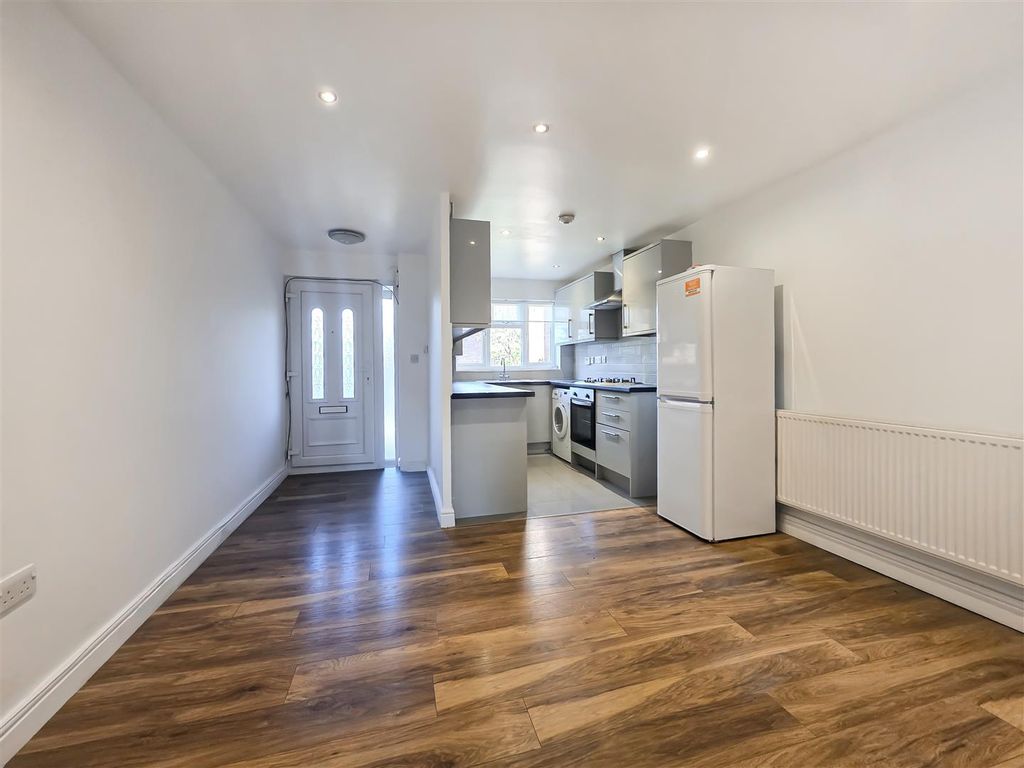 Property photo 3 of 12 Ha06080 (3).Jpg