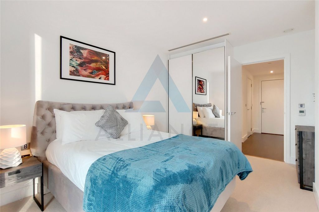 Property photo 1 of 18 2nd Bedroom