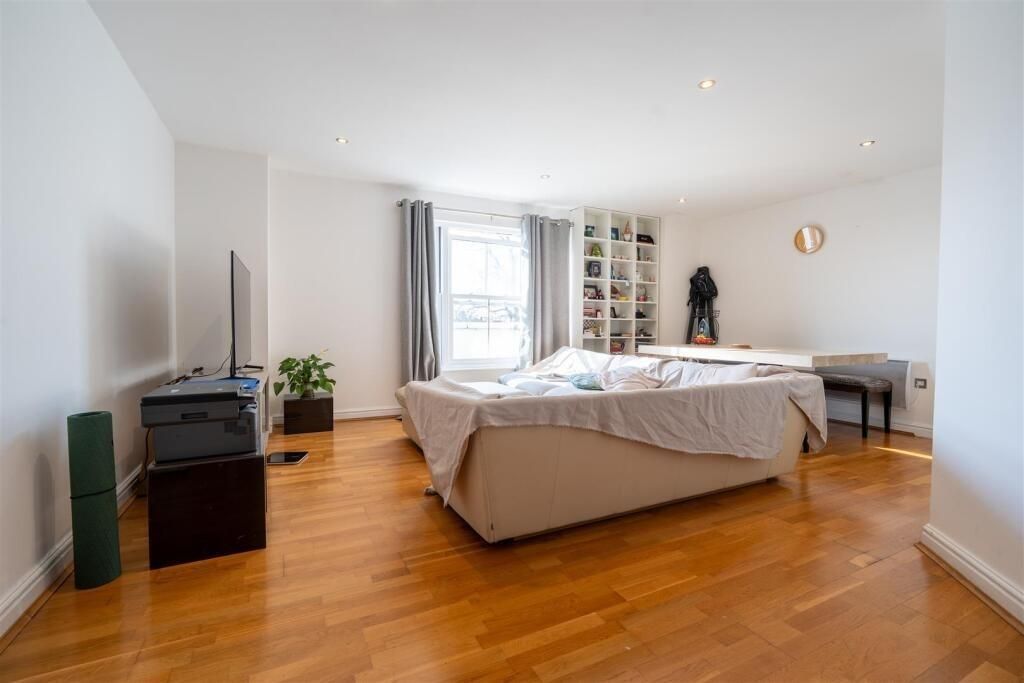 Property photo 2 of 11 7.Jpeg