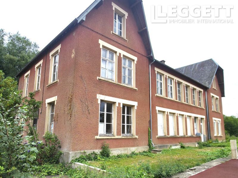 Property photo 1 of 10