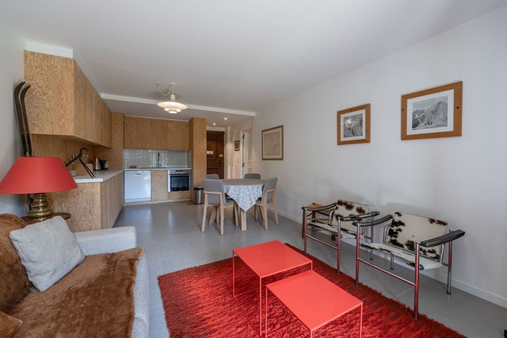 Property photo 1 of 11 Chamonix Apartment F