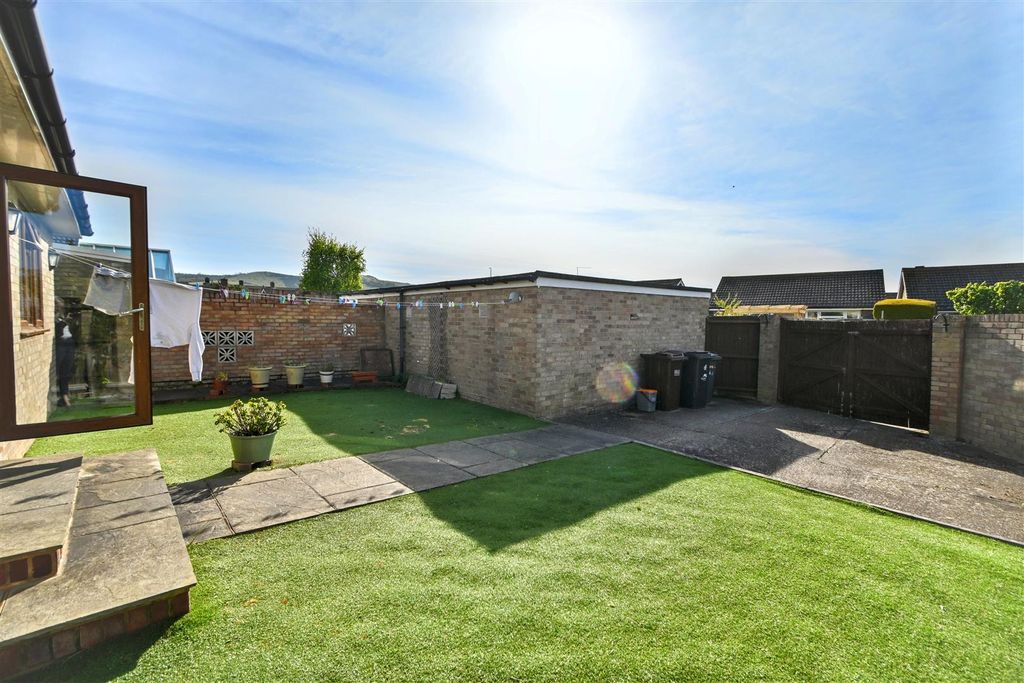 Property photo 2 of 20 Dsc_1222.Jpg