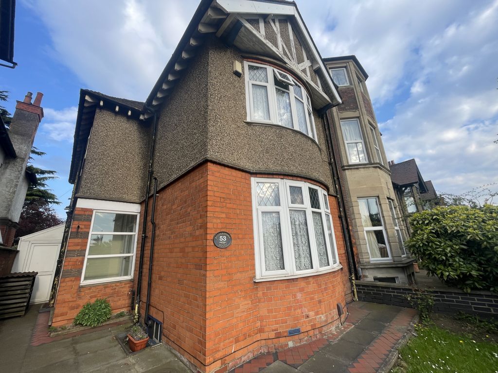 Property photo 2 of 30