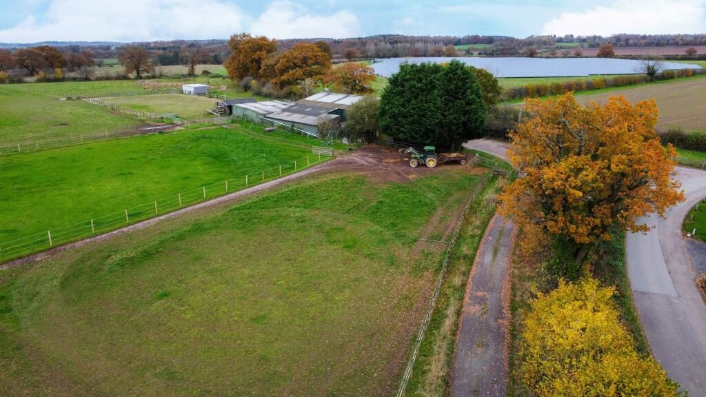 Property photo 3 of 4