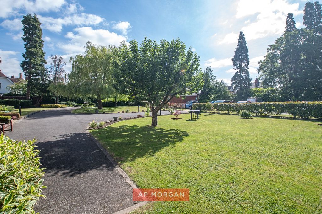 Property photo 2 of 12 Picture No. 02
