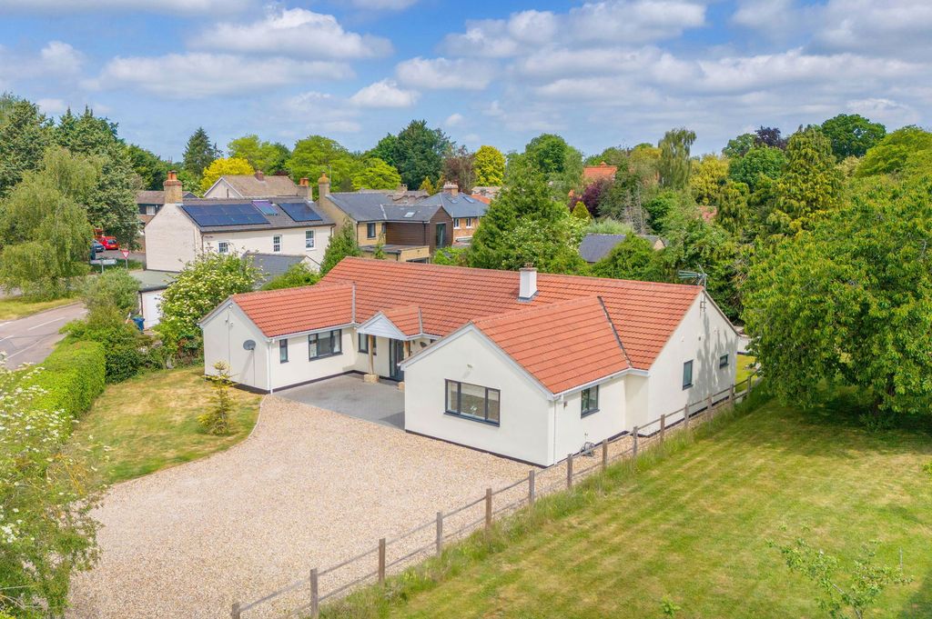Property photo 2 of 44