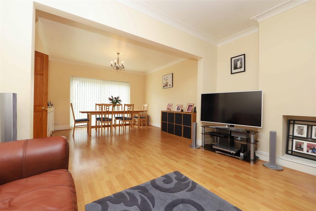 Property photo 3 of 13 Living Room