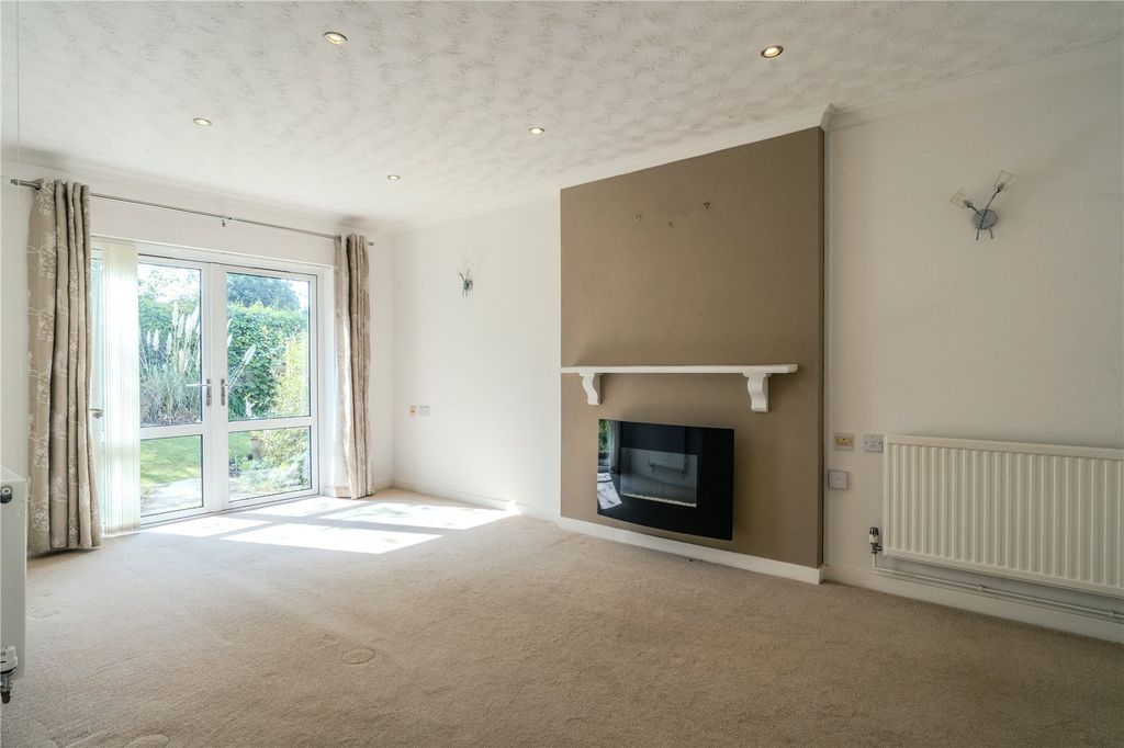 Property photo 2 of 11 Picture No. 06