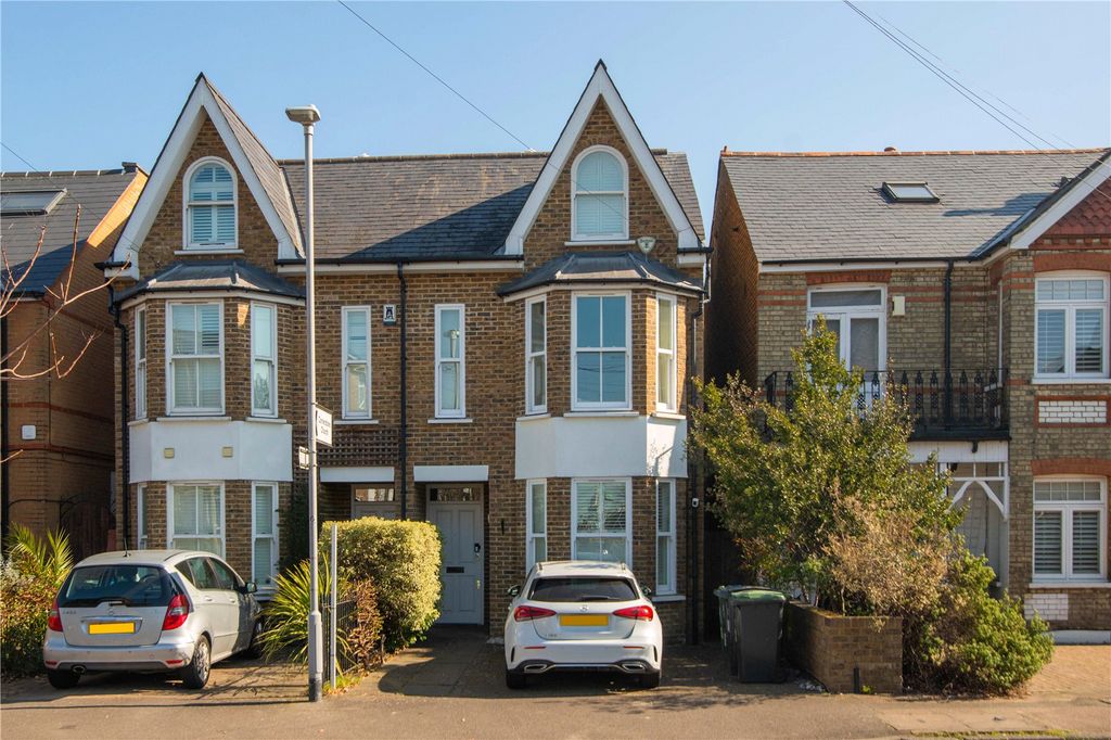 Property photo 1 of 13 Picture No. 05