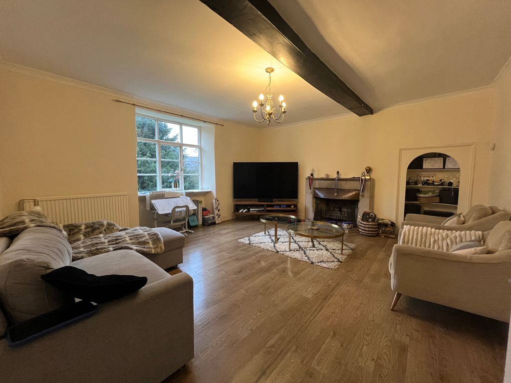 Property photo 3 of 23 Image