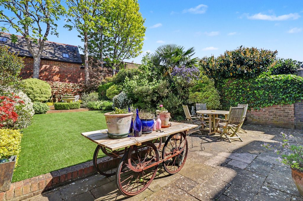 Additional image 28 of 5 bed semi-detached house for salePalace Road, East Molesey KT8