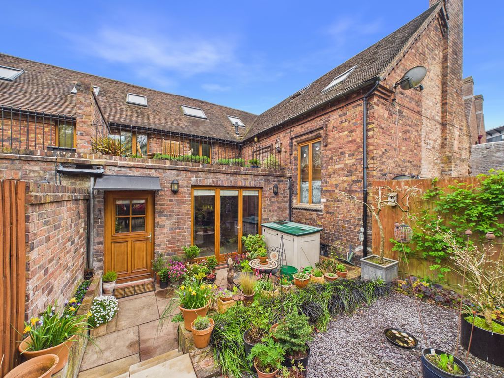 Property photo 1 of 27 Photo 22