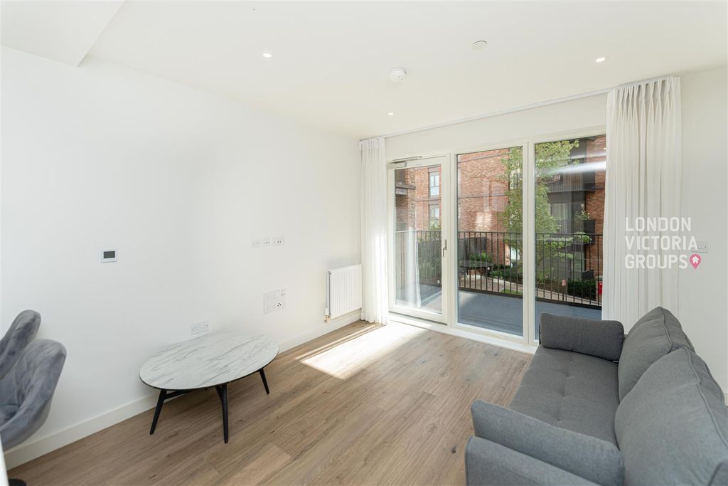 Property photo 3 of 17 1-796.Jpg