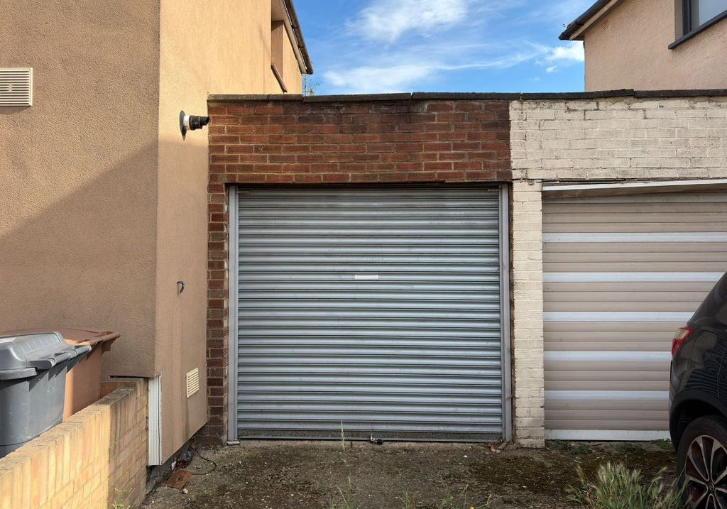Property photo 1 of 1