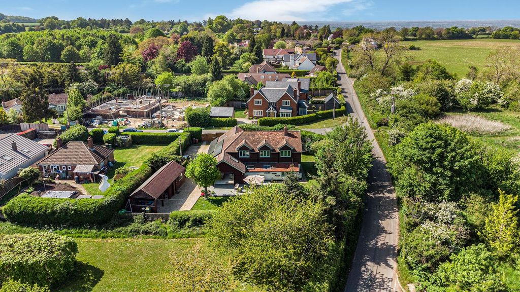 Property photo 1 of 33