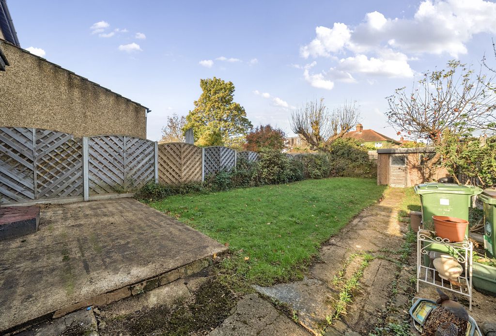 Property photo 3 of 15 Garden