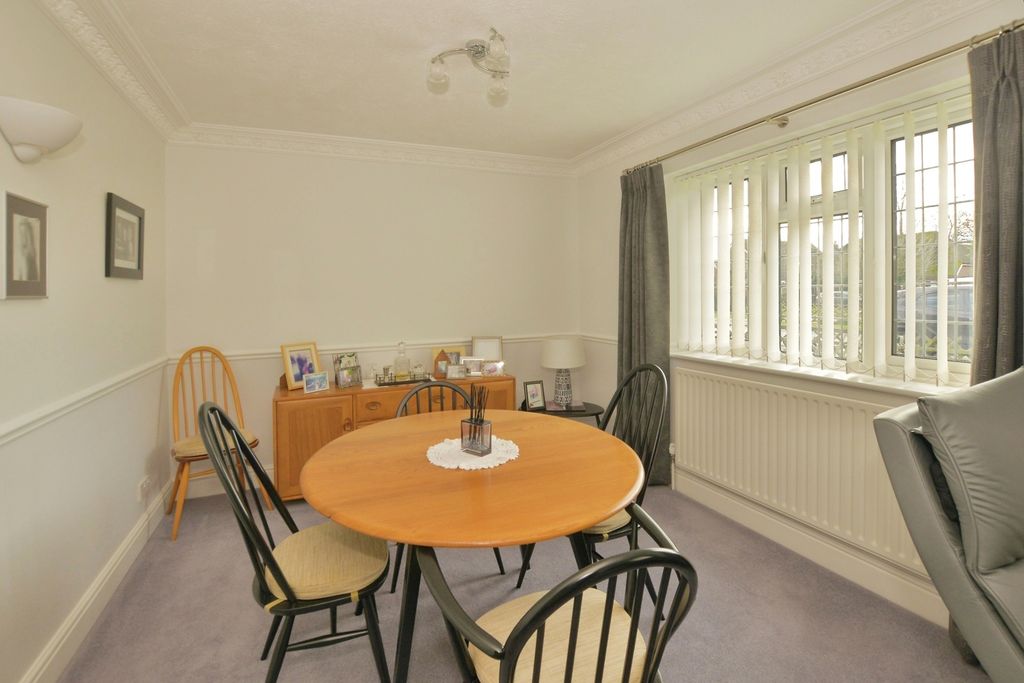 Property photo 3 of 19 Photo