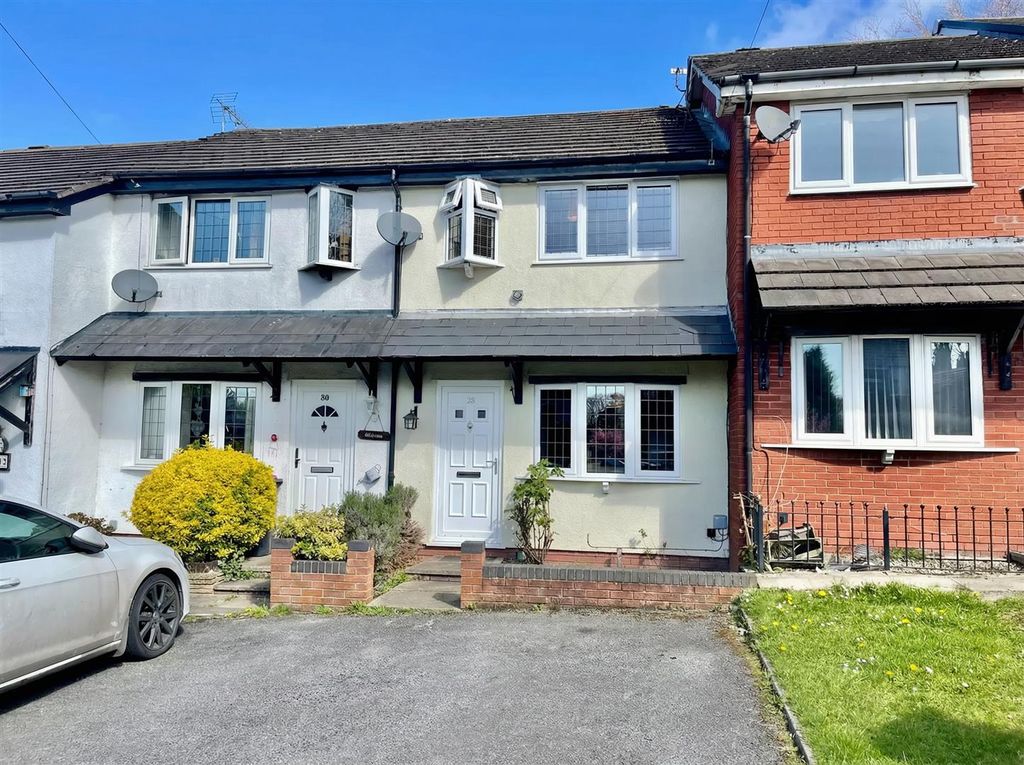 Property photo 1 of 14 Front Aspect