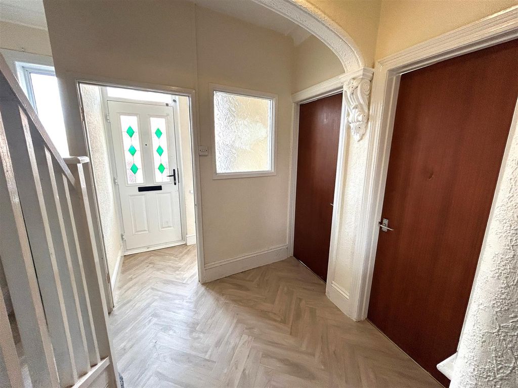 Property photo 2 of 30 20.Jpg