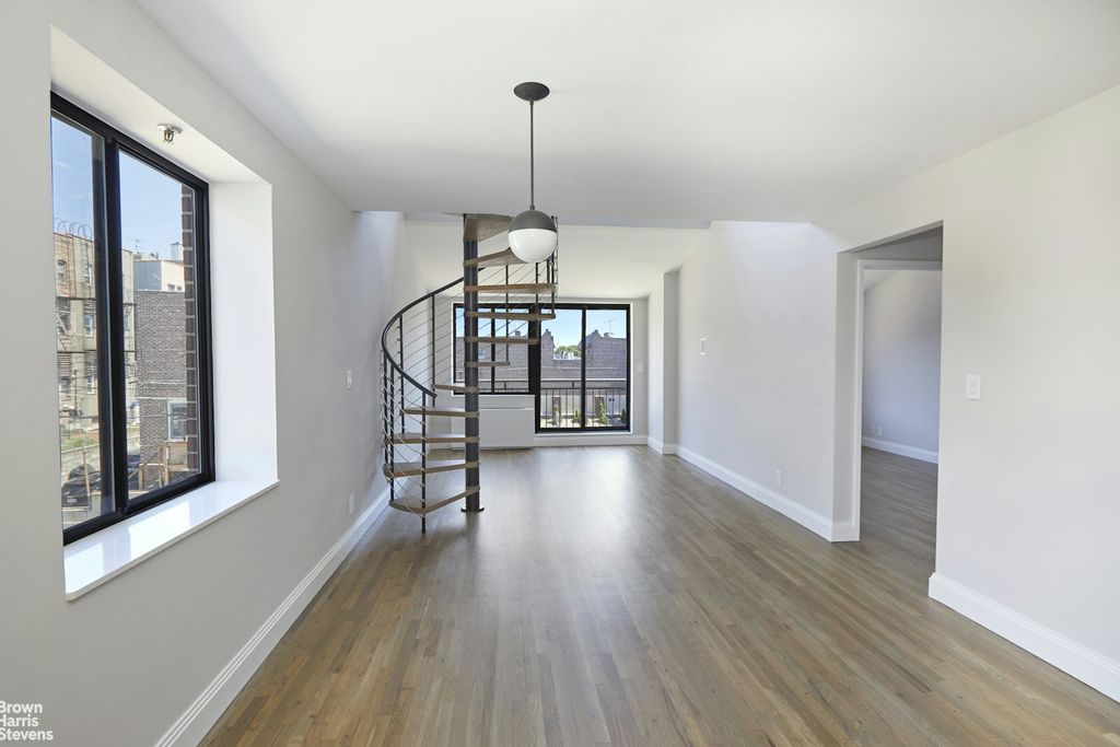 Property photo 3 of 19 <Alttext/>