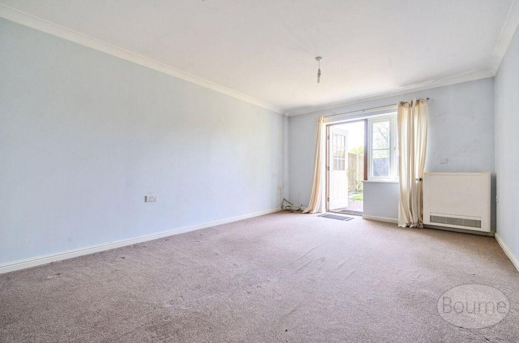 Property photo 2 of 20 Picture No. 05