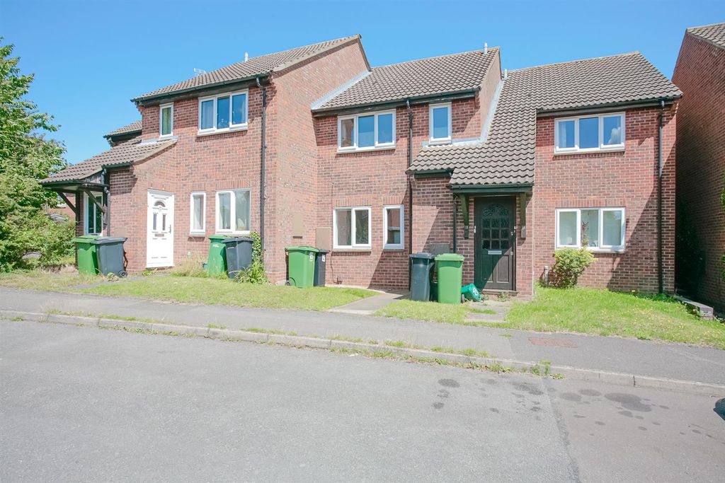Property photo 1 of 10 Front.Jpg