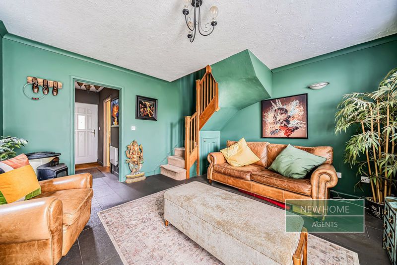 Property photo 2 of 17 Photo 12