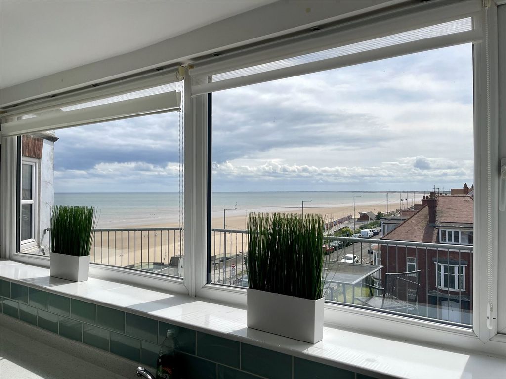 Additional image 13 of 2 bed flat for saleSouth Marine Drive, Bridlington, East Yorkshire YO15