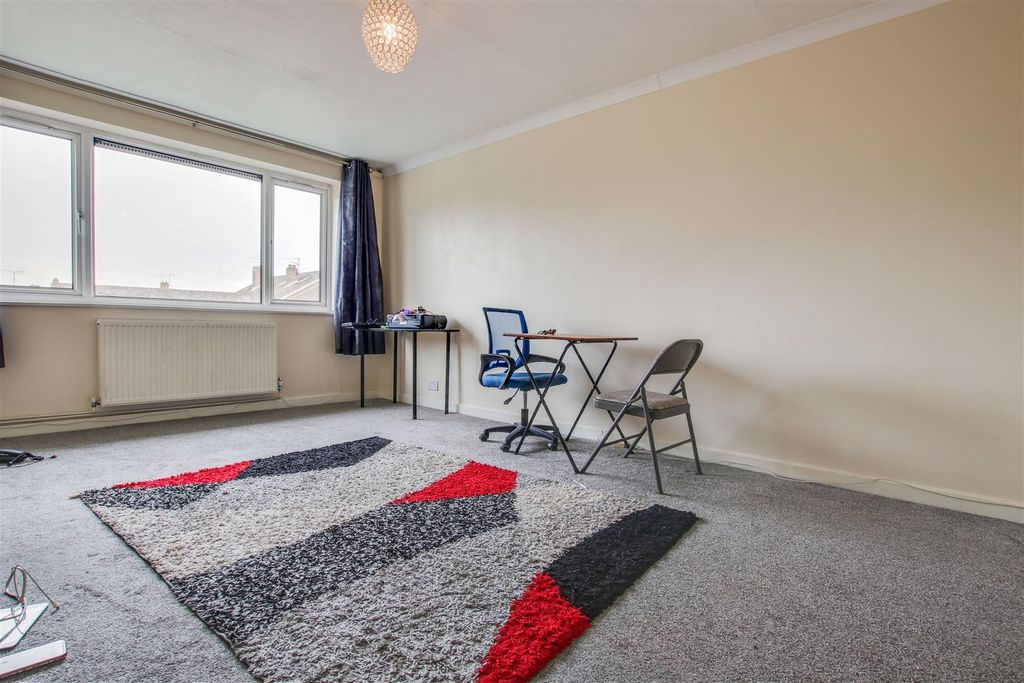 Property photo 3 of 6 3.Jpg