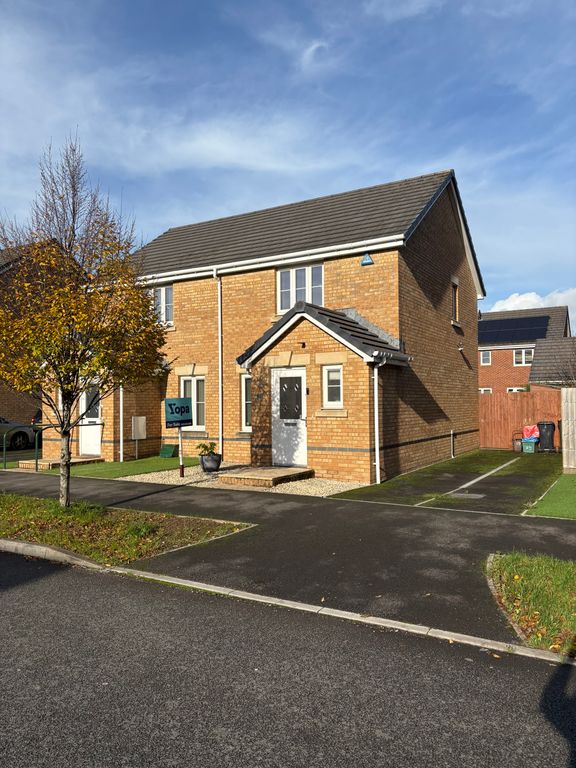 Property photo 1 of 17 Img_3007