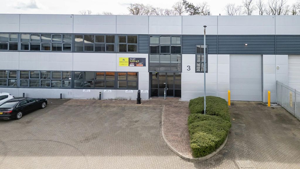 Property photo 3 of 14 Unit 3 And 4 Nimbus Park  Dunstable28.Jpg