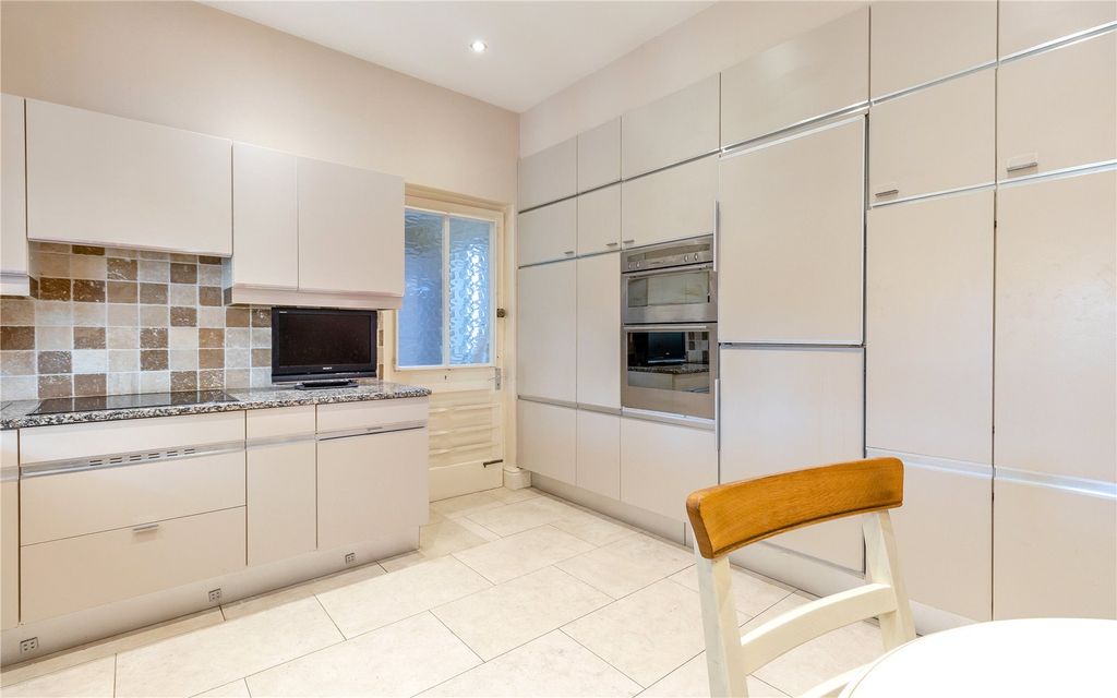Additional image 6 of 5 bed detached house for saleLee Road, Lincoln, Lincolnshire LN2