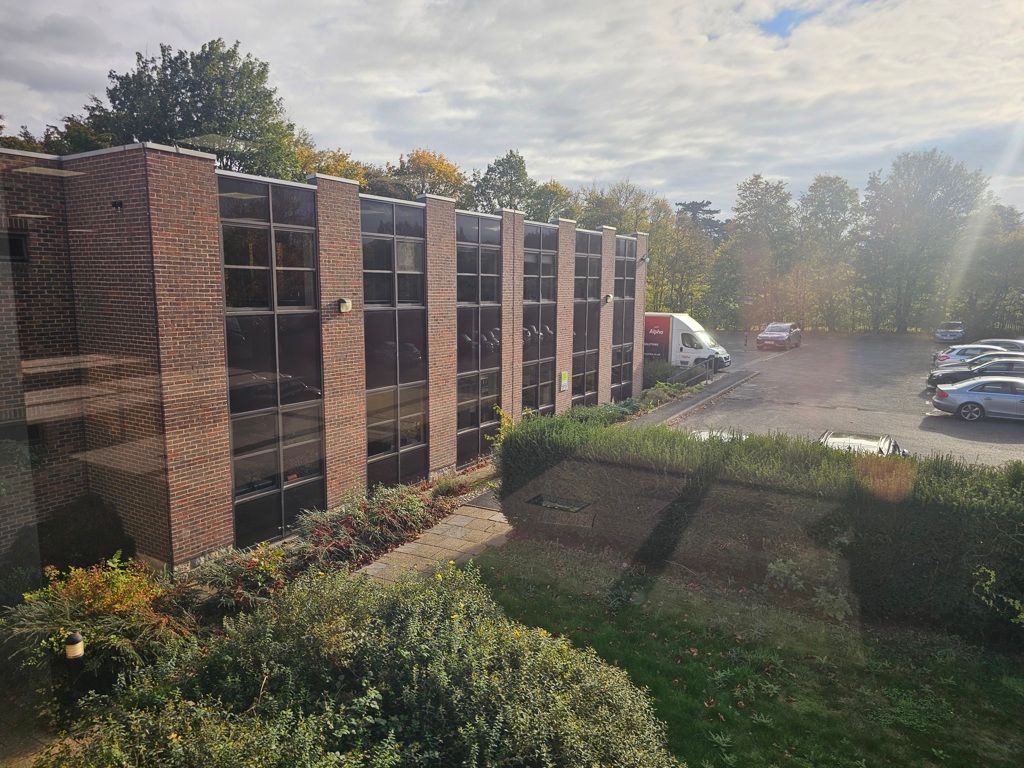 Property photo 3 of 21 Photo 39