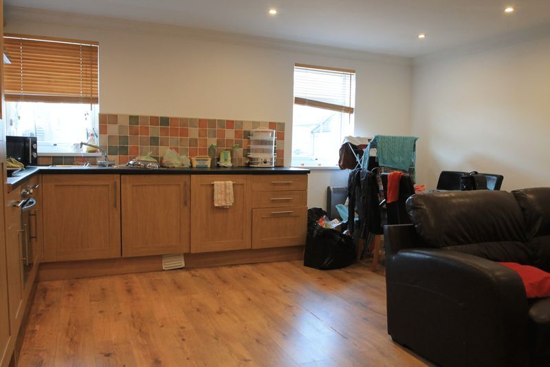 Property photo 3 of 11 Photo 11