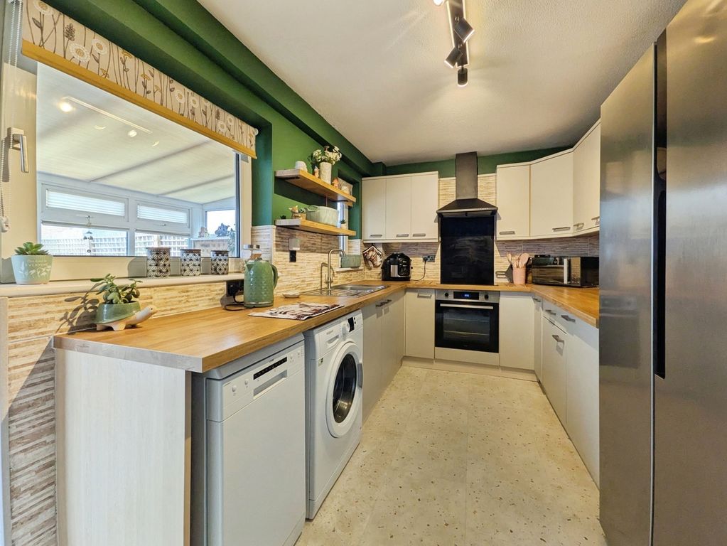 Property photo 3 of 13 Pbox-Img.Jpg