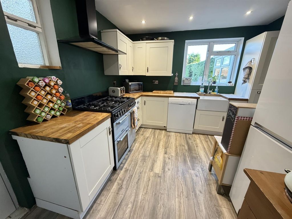 Property photo 2 of 17 Img_1255.Jpeg