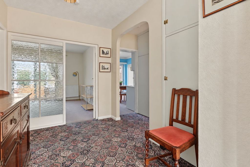 Property photo 3 of 15